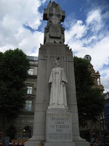 Edith Cavell statue in London